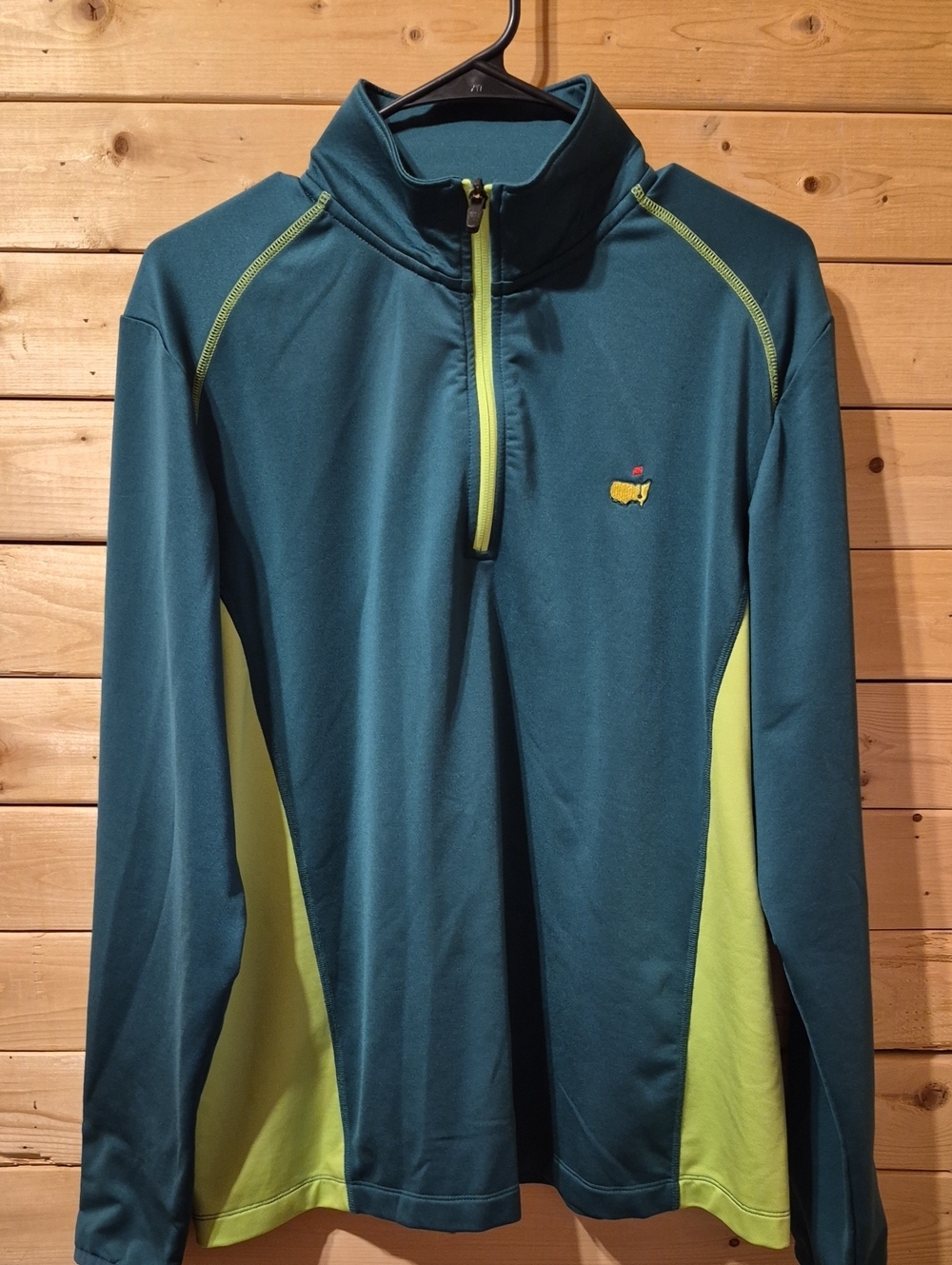 Mens Master Tech Pull On Shirt  1/4 Zip Size Medium